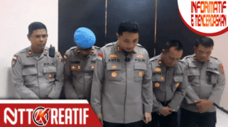 Malu dengan kelakuan anggotanya yang terlibat kasus pelecehan seksual, Kapolres SBD, AKBP Harianto Rantesalu bersama sejumlah pejabat teras Polres SBD kembali meminta maaf kepada publik hingga menundukkan kepala. (nttkreatif.com/Ballack)