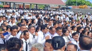 Ribuan PPPK Paruh Waktu di SBD, Rabu tadi terima SK. Segini gaji mereka. (nttkreatif.com/Ballack)