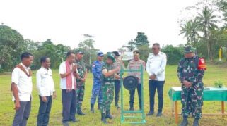 Pangdam, Mayjen TNI Piek Budyakto resmi menutup TMMD 127 di Sikka. (nttkreatif.com/Mardat)