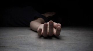 Seorang ayah terduga saksi kasus kematian STN nekat bundir akibat tak tahan menerima intimidasi. (Ilustrasi)