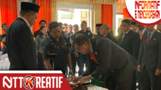 Bupati Flotim, Anton Doni Dihen saat melantik para pejabat Pimpinan Tinggi Pratama belum lama. (Facebook.com/@Prokompim Flores Timur)