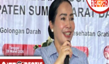 Bupati SBD, Ratu Wulla Talu meminta Kepsek untuk melapor kalau ada indikasi minta jatah dari proyek di Dinas Pendidikan. (nttkreatif.com/Ballack)