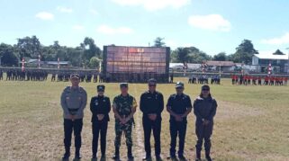 TMMD ke-128 Resmi Ditutup, Bupati SBD, Ratu Ngadu Bonnu Wulla, pimpinan DPRD SBD, para Dandim se-Daratan Sumba, turut hadir dalam apel tersebut. (NTTKreatif.com/ Fren Ghoghi)