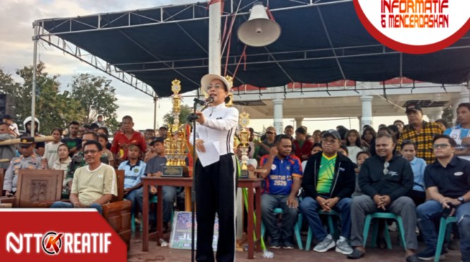 Bupati SBD, Ratu Wulla Talu memberi signal bakal menggelar turnamen lainnya di SBD selama keamanan bisa dijamin. (nttkreatif.com/Ballack)