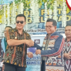 Tertarik denga visi KSP Kopdit Pintu Air, Wakil Bupati SBD resmi jadi anggota. (nttkreatif.com/Ballack)