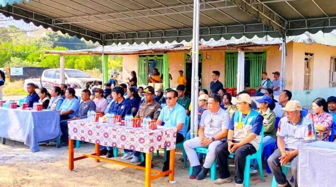 Wabup Dominikus Ajak Warga SBD Jadikan Rawat Mangrove Gerakan Bersama. Foto. Prokompi SBD
