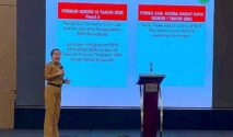 Bupati SBD, Ratu Wulla Talu saat menjadi pembicara utama dalam penandatanganan Adendum Kesepakatan dan Perjanjian Kerja Sama Optimalisasi Pemungutan Pajak Daerah di Hotel Aston Kupang. (NTTKreatif.com/ Kominfo SBD)