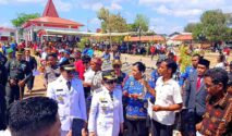 Di Tangan Bupati Ratu: SBD Makin Sehat, Rute Penerbangan Diperkuat. (Fren Ghoghi/ NTTKreatif.com)