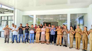 Bupati SBD Beri Izin Pasokan Babi dari Luar Pulau, Minta Pengusaha Taati SOP, Cegah ASF. (Fren Ghoghi/ NTTKreatif.com)
