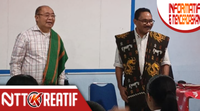 Markus Dairo Talu berkesempatan mengunjungi salah satu perusahaan distributor Aqua di Bekasi. (nttkreatif.com/Ballack)