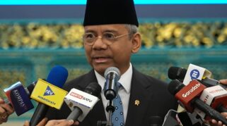 Suahasil Nazara resmi ditunjuk sebagai Menkeu yang baru oleh Presiden Prabowo Subianto.
