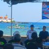 Bupati SBD, Ratu Wulla Talu meminta para nelayan di Waikelo bisa menjadi penyumbang kesejahteraan di Sumba Barat Daya. (nttkreatif.com/Ballack)